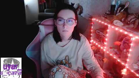 Cara online show from November 2, 2025, 9:00 am