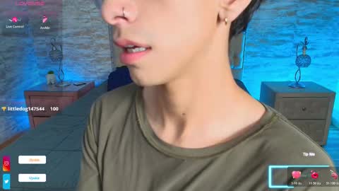 Snapshot of uyukie chatting on October 30, 2025, 11:49 pm UYUKIE online show from October 30, 2025, 11:49 pm