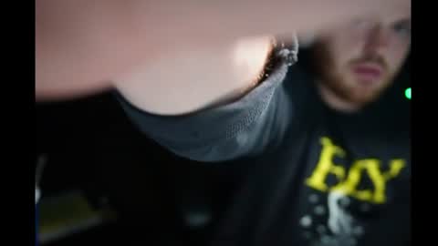 v_for_veng online show from July 26, 2026, 3:36 am