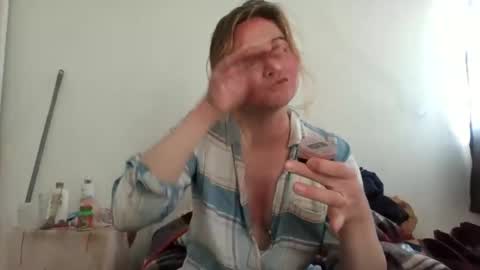 vagimosa online show from December 4, 2025, 7:55 pm