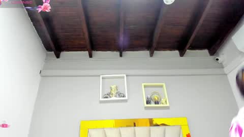 Snapshot of vahiolet_fuentes chatting on April 29, 2026, 2:59 am vahioleth online show from April 29, 2026, 2:59 am