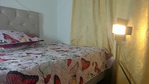 Vahiolet smith online show from September 11, 2025, 3:28 am