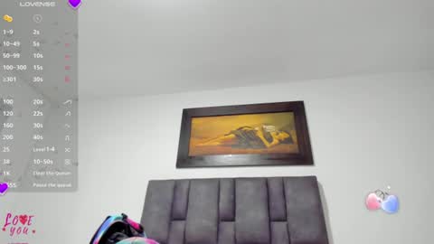 Snapshot of vahiolet_smith chatting on June 13, 2026, 3:15 am Vahiolet smith online show from June 13, 2026, 3:15 am