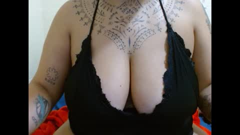 Vah Oliver online show from March 2, 2025, 1:04 am