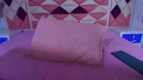 Valentina online show from September 13, 2025, 7:24 pm