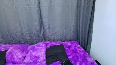 VALENTINA online show from February 22, 2025, 1:22 am