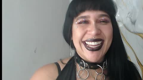 valen_ross7 online show from April 17, 2026, 8:28 am