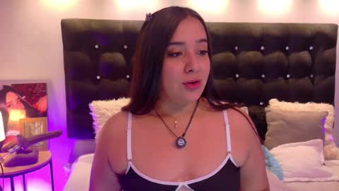 Valen Scott online show from December 22, 2025, 12:57 pm