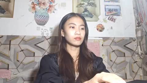 Snapshot of valenciasumney chatting on July 13, 2026, 3:04 pm Camille online show from July 13, 2026, 3:04 pm