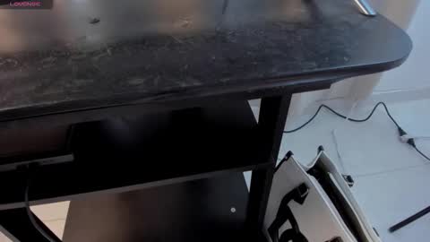 Valen online show from March 3, 2026, 11:49 am