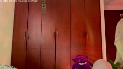   Valentin  independent Cam Boy     online show from February 17, 2025, 2:53 am