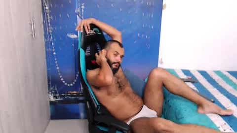 Valentine online show from January 7, 2025, 3:02 pm