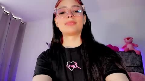 Valentina online show from January 9, 2025, 2:40 pm