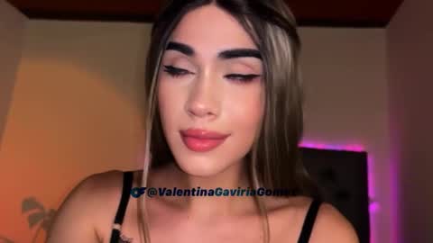 VALENTINA GAVIRIA online show from November 15, 2025, 11:43 pm