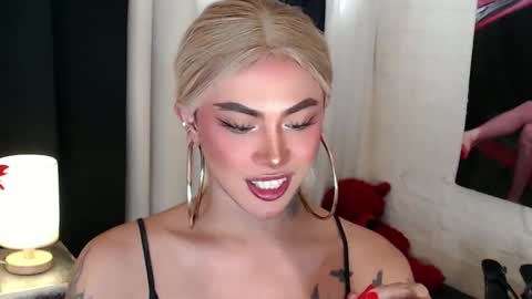 Amanda online show from March 12, 2025, 5:13 am