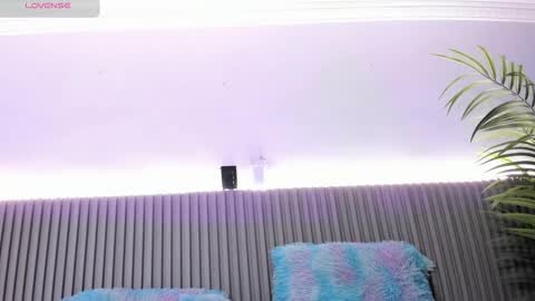 Valentina online show from January 17, 2026, 7:06 pm