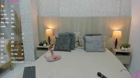   online show from January 31, 2025, 6:47 pm