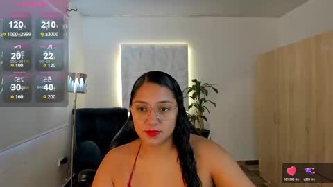 Snapshot of valentina_xx69 chatting on September 17, 2025, 2:08 pm Valentina online show from September 17, 2025, 2:08 pm