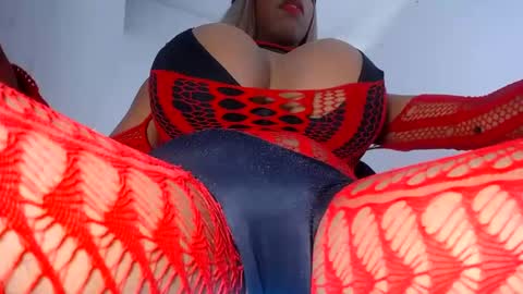 valentinabigcock23 online show from January 21, 2025, 6:02 pm