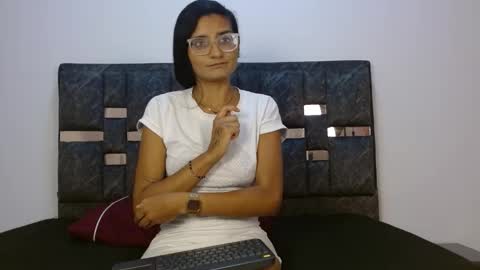 Valentina online show from September 9, 2025, 12:05 pm