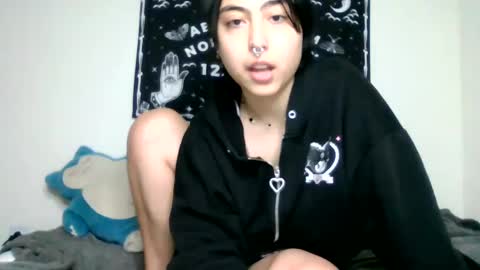 ValentineKitty online show from December 21, 2024, 2:19 am