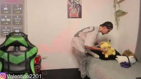 valentino online show from February 27, 2026, 4:23 am