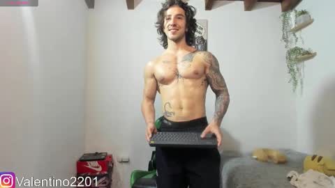 valentino online show from March 2, 2026, 5:08 am