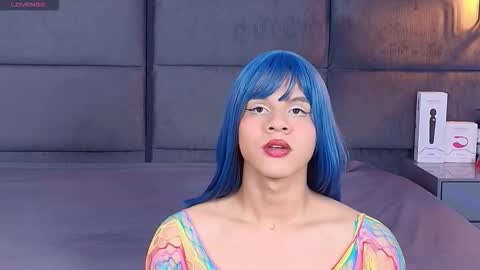 valentino moon online show from November 2, 2025, 3:09 am