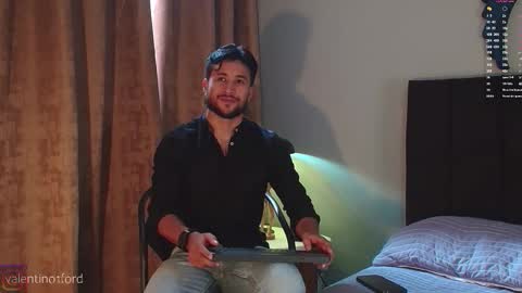 Valentino online show from September 10, 2025, 8:42 pm