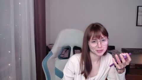 Valentina online show from November 8, 2025, 4:18 pm