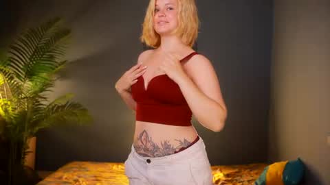valeri______ online show from June 26, 2026, 7:24 am