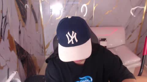 valeri_harpers4 online show from October 29, 2025, 11:45 am