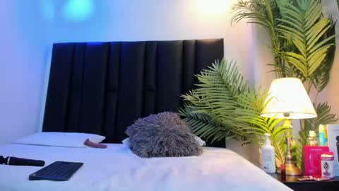 Snapshot of valeri_tafur chatting on April 30, 2026, 8:57 pm valeri_tafur online show from April 30, 2026, 8:57 pm