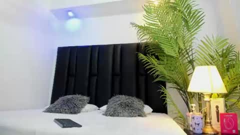 valeri_tafur online show from July 23, 2026, 11:08 am