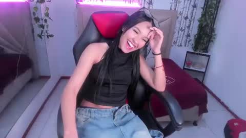 valeria online show from July 14, 2026, 8:03 pm