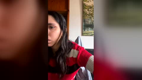 Snapshot of valeria_feroz chatting on June 2, 2026, 1:46 pm valeria_feroz online show from June 2, 2026, 1:46 pm