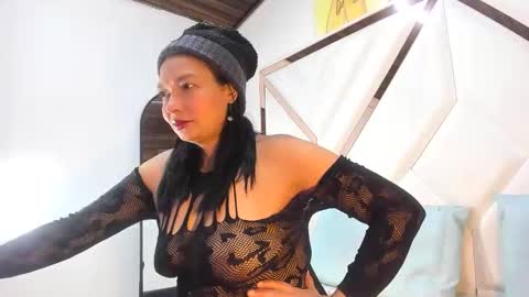 Snapshot of valeria_gil_ chatting on April 28, 2026, 3:22 am valeria_gil_ online show from April 28, 2026, 3:22 am