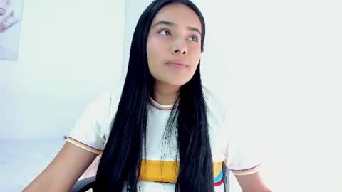 valeria_miller69 online show from July 3, 2026, 2:56 pm