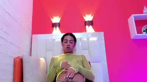 Snapshot of valeria_montesio chatting on October 30, 2025, 1:45 pm valeria montesio online show from October 30, 2025, 1:45 pm