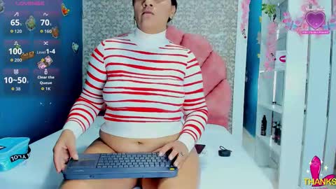 Costume lover online show from October 19, 2025, 12:28 pm