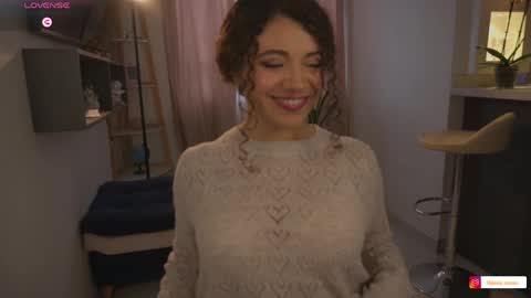 Snapshot of valeria_rosses chatting on May 22, 2026, 9:20 pm Valeria online show from May 22, 2026, 9:20 pm
