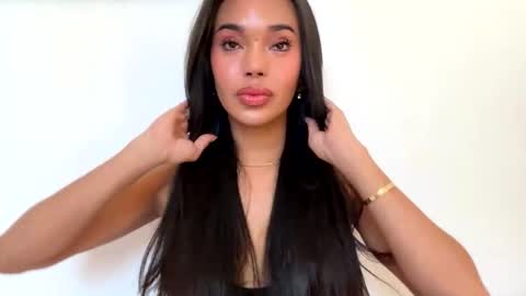 Valeria online show from September 30, 2025, 6:18 am