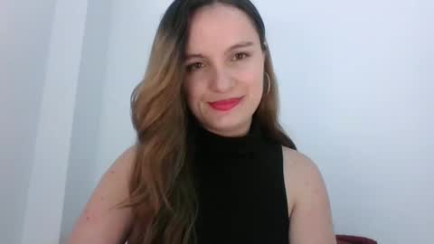 valeriafrannco online show from January 25, 2025, 6:23 am