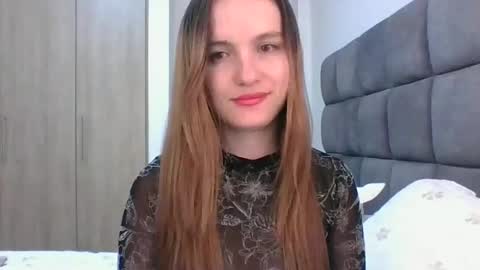 valeriafrannco online show from March 12, 2025, 3:46 am