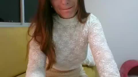 valeriafrannco online show from February 3, 2026, 4:43 am