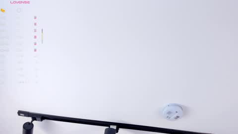 Valeria online show from September 23, 2025, 2:31 pm