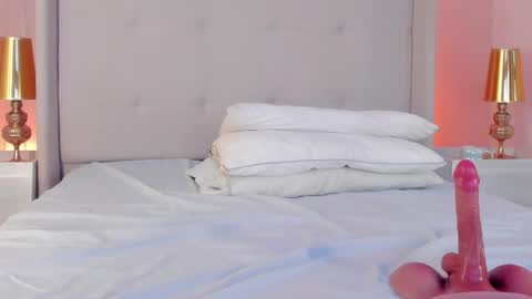 Snapshot of valeriah_ chatting on April 10, 2026, 3:06 pm Valeria online show from April 10, 2026, 3:06 pm
