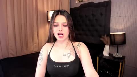 Valeria online show from November 8, 2025, 11:54 am