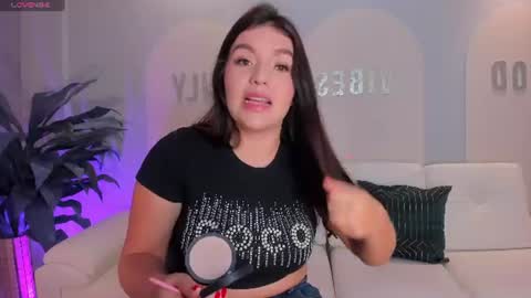 Snapshot of valeriaroldanx chatting on June 27, 2026, 11:59 am Valeria online show from June 27, 2026, 11:59 am