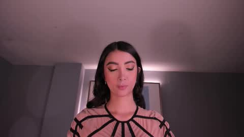 Snapshot of valeriavelvet chatting on March 19, 2026, 11:58 am Vale online show from March 19, 2026, 11:58 am